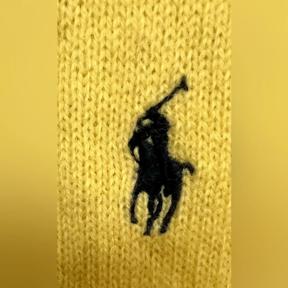 Polo by Ralph‎ Lauren - Mens Yellow V-Neck Lambswool Sweater, Logo left chest, M